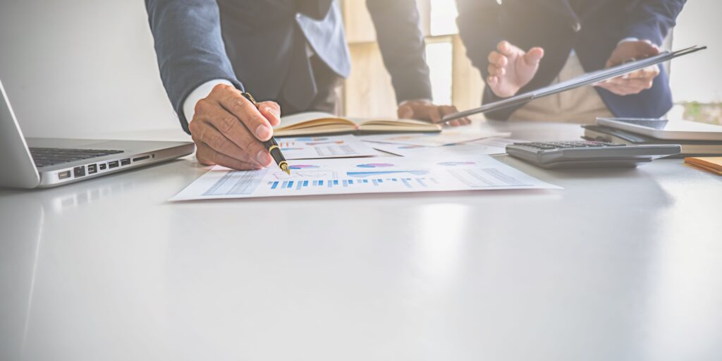 How to Choose a Financial Advisor